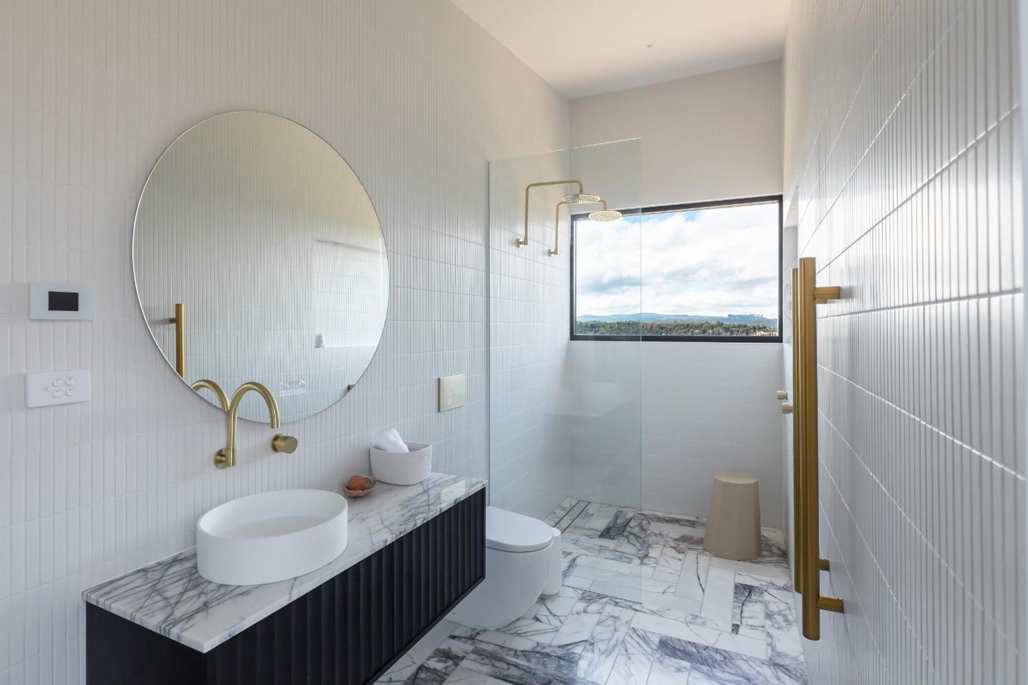 Carlton Wherewithal Luxury Suites מראה חיצוני תמונה